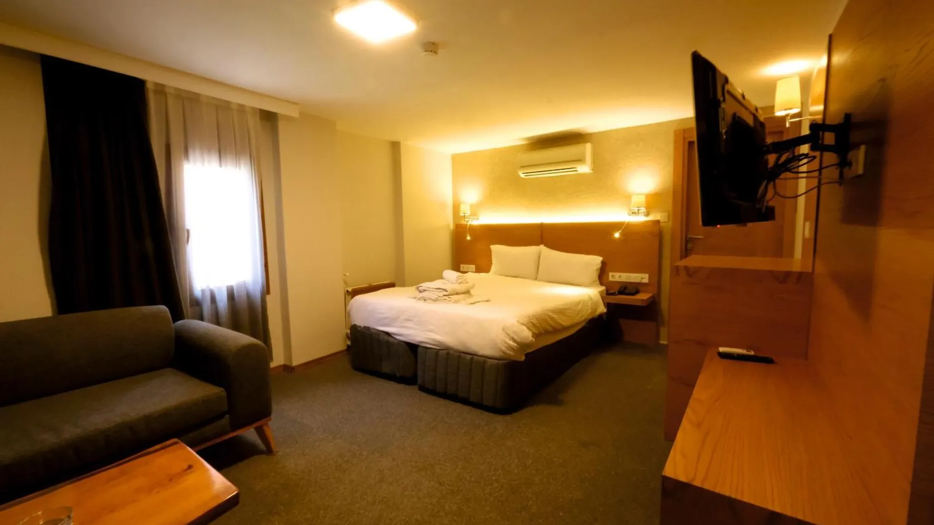 Varyant Hotel İzmir