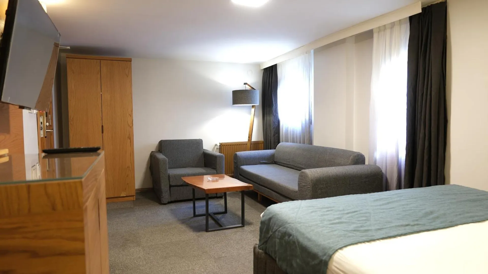 Varyant Hotel İzmir